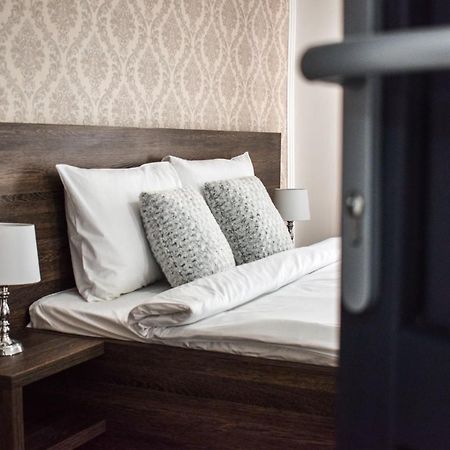 B House Rooms Iasi Eksteriør billede