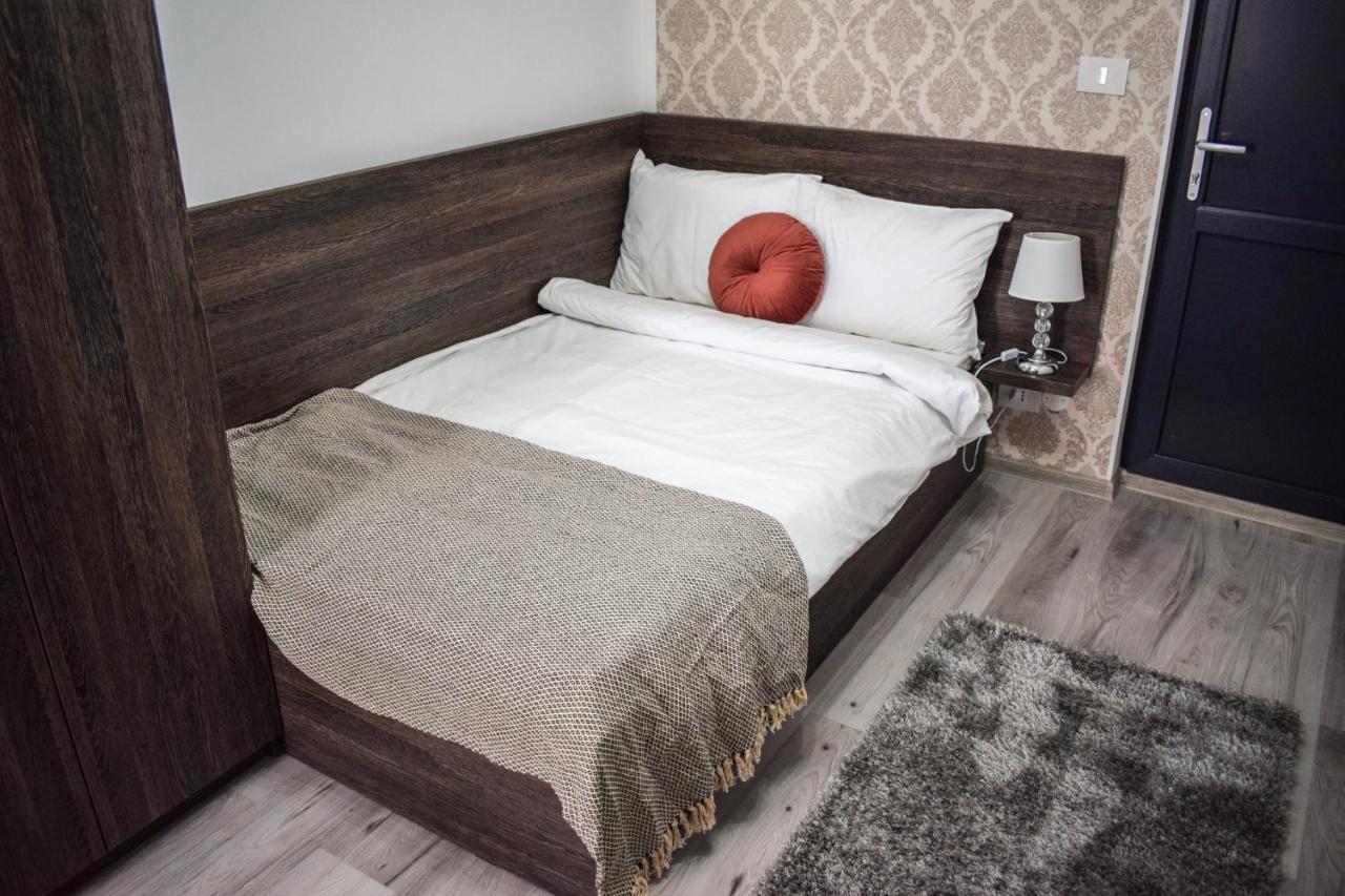B House Rooms Iasi Eksteriør billede
