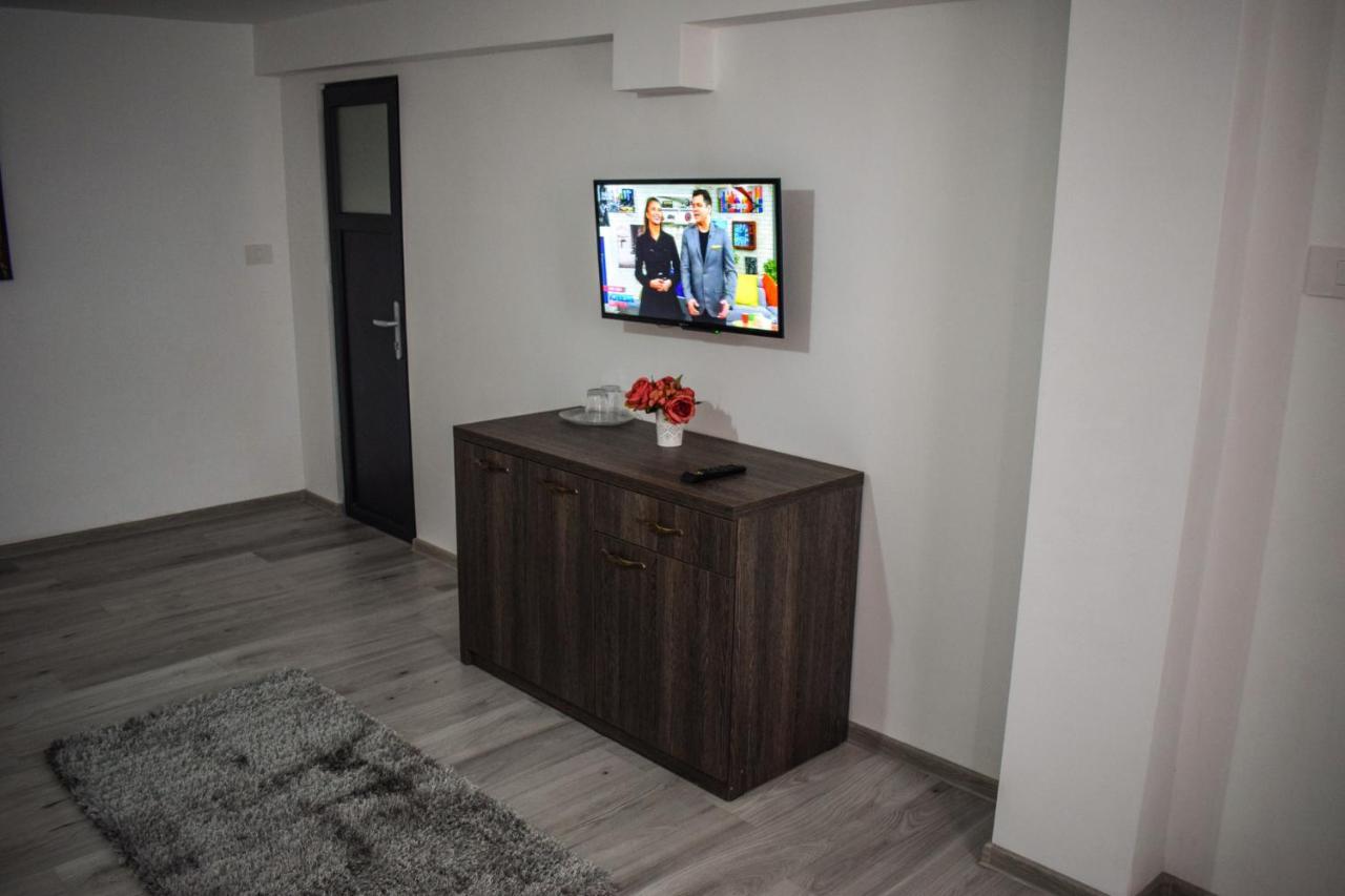 B House Rooms Iasi Eksteriør billede