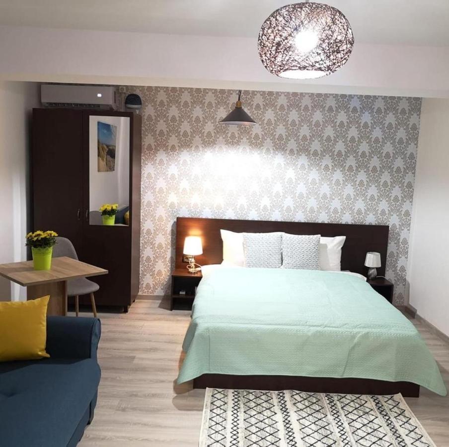 B House Rooms Iasi Eksteriør billede
